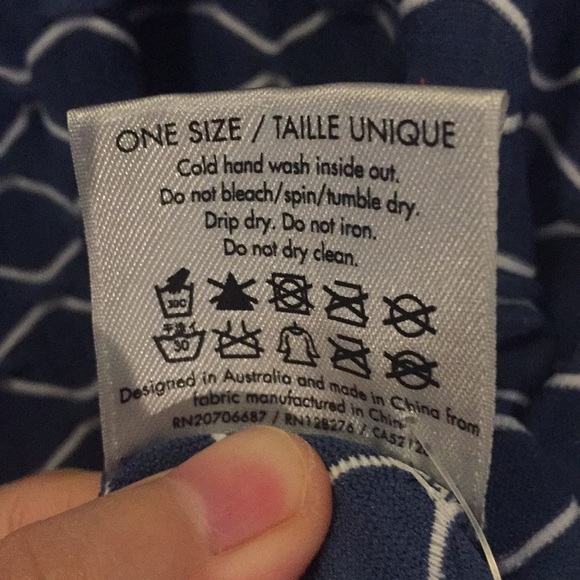 Metalicus Honeycomb Roll Neck Top - Picture 5 of 5